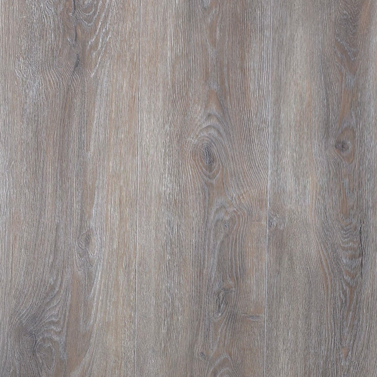Close-up of River Driftwood Oak hybrid floooring wit Oah brown and gray tones.