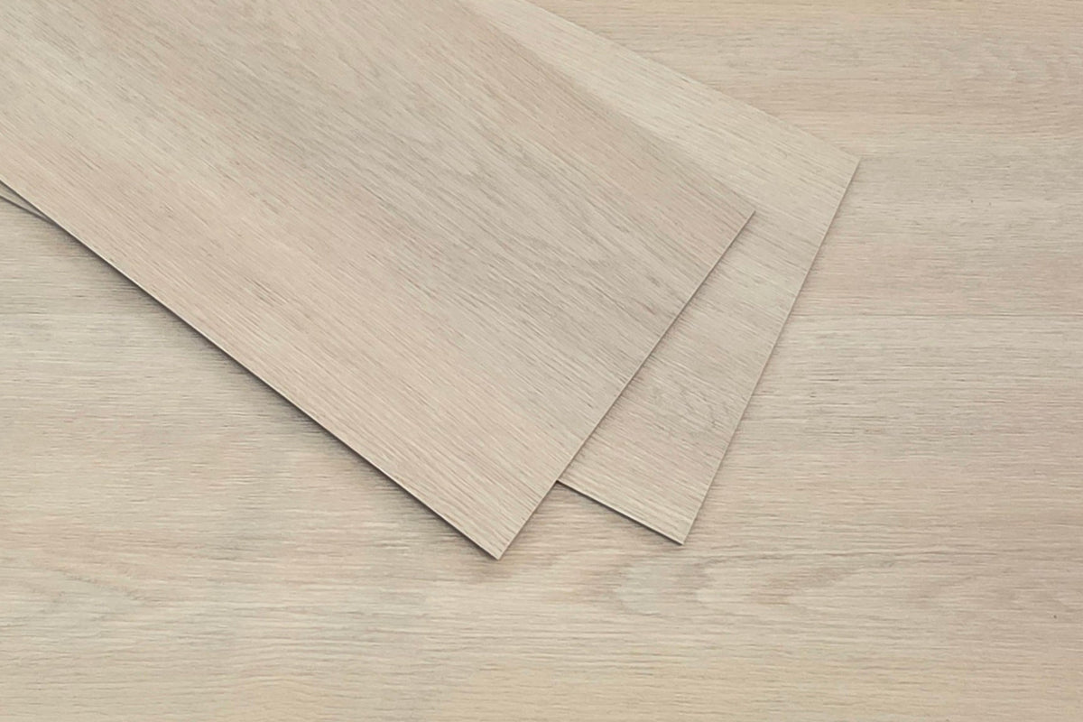 Tasmanian Oak Vinyl Plank - Limited Stock 147 sqm